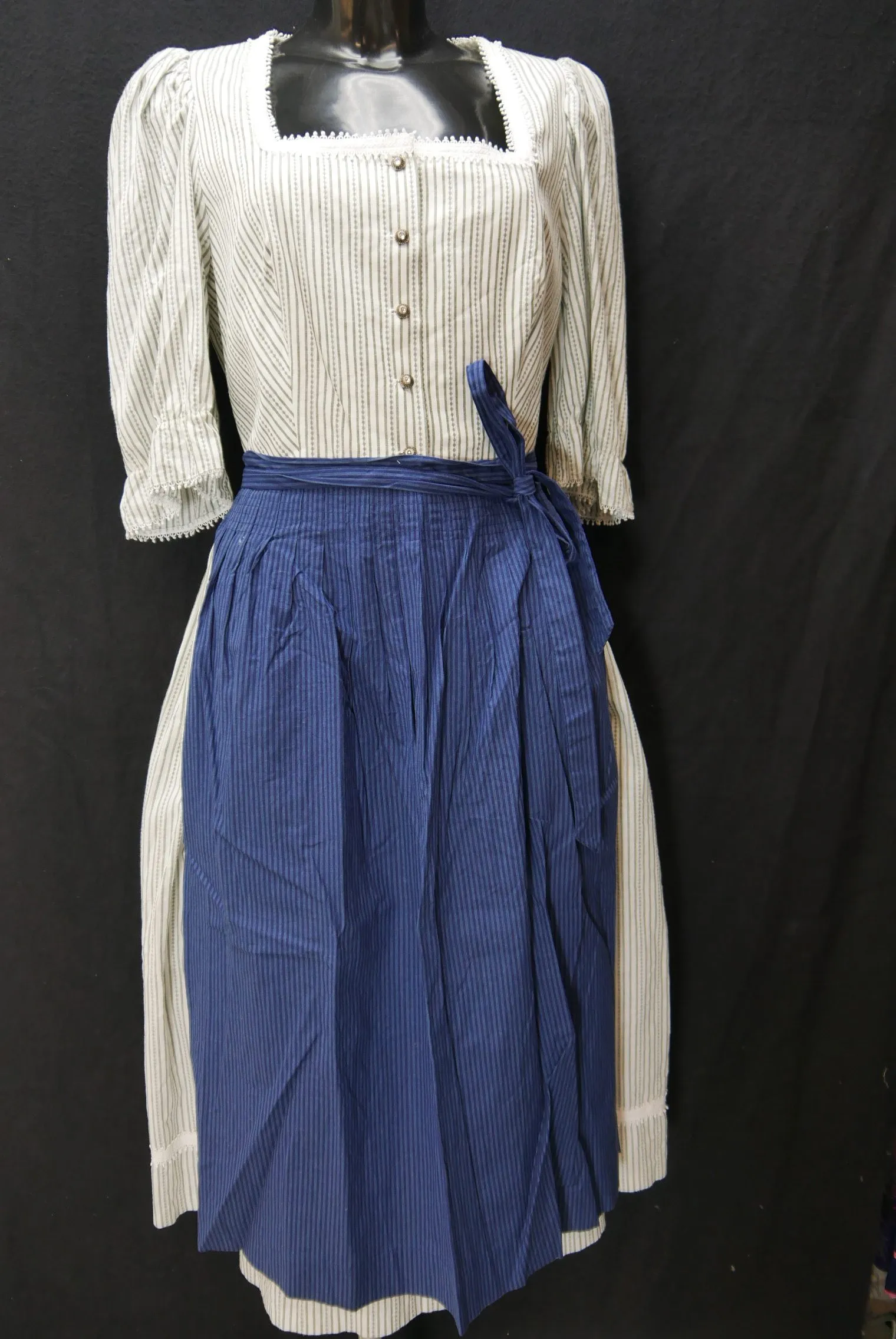 Alphorn Vintage Dirndl neuwertig mit Borte Feinmuster und Schürze Gr.42