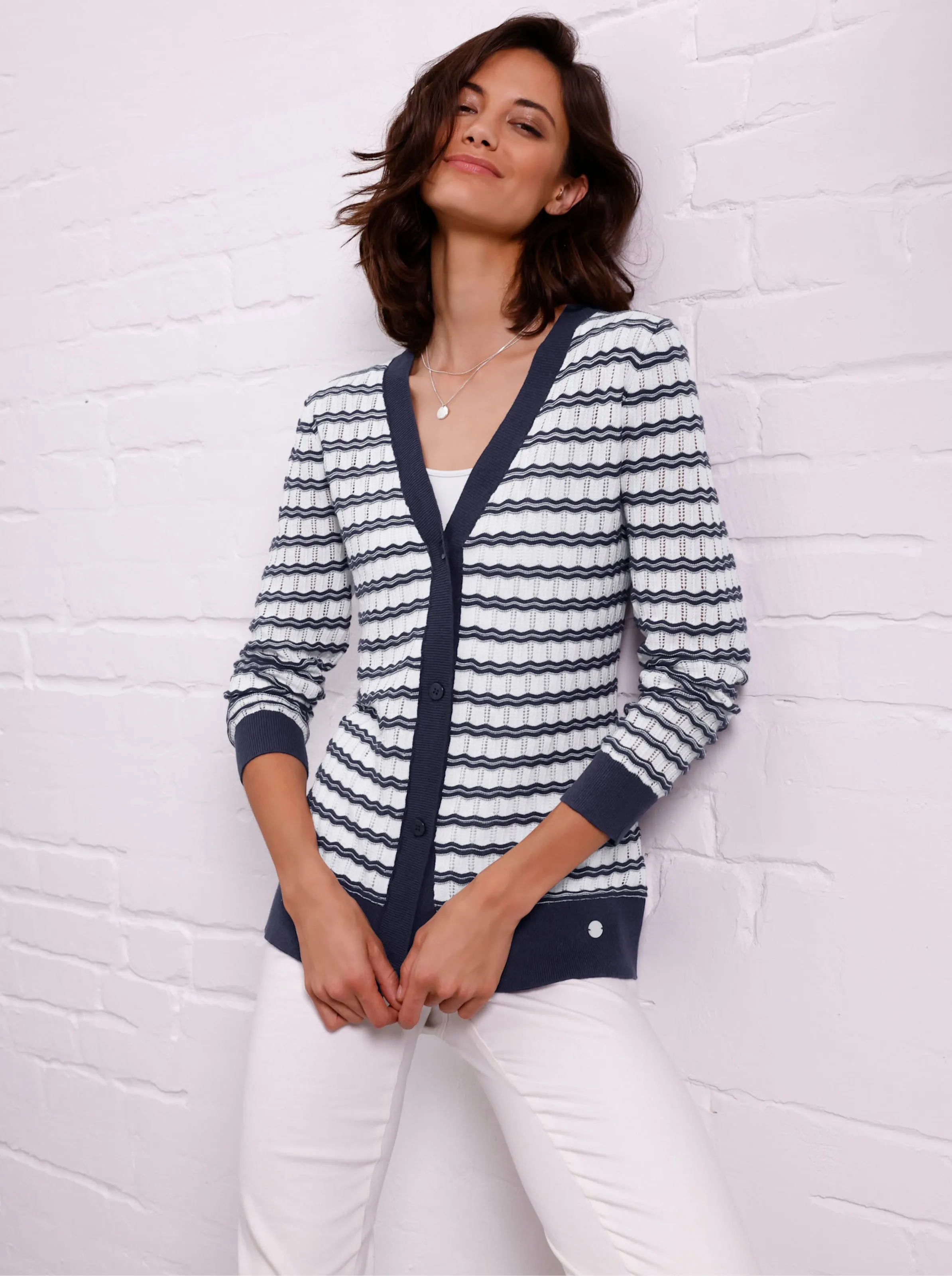 CREATION L PREMIUM Strickjacke in marine-weiß-geringelt