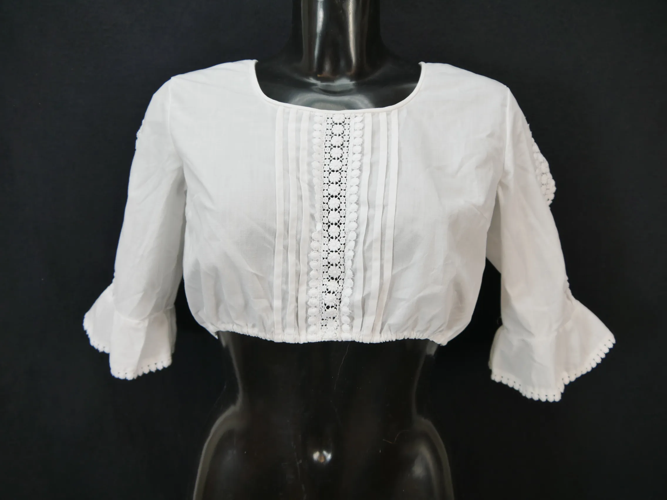 Gr.40 Dirndlbluse weiß Bluse für Dirndl Baumwollmischung mit Spitze B10055