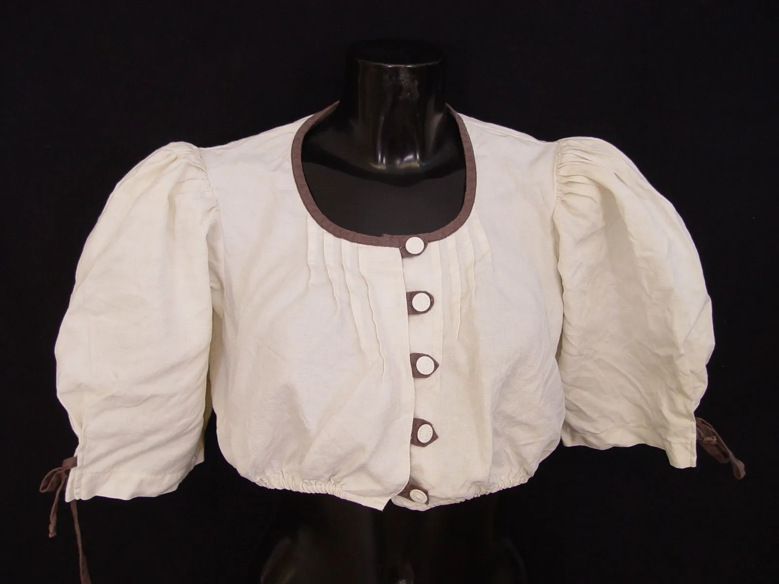 Gr.42 Dirndlbluse SPORTALM KITZBÜHL aus Leinen Landhaus Bluse für Dirndl B867