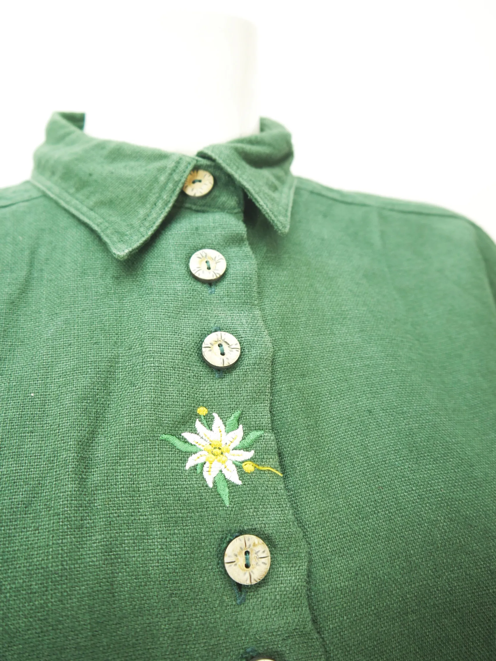 Gr.42 Trachtenbluse grün Bluse für Dirndl Hess Leinen mit Stickerei TB9455
