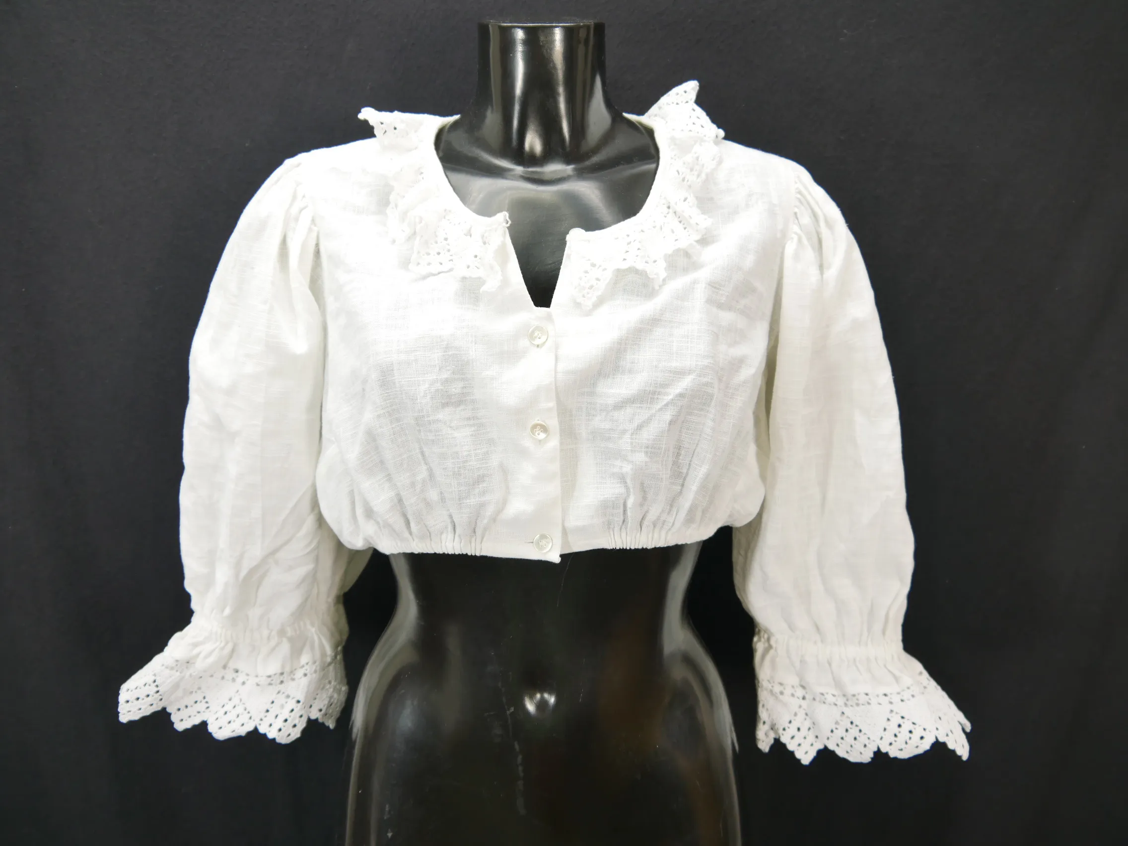 Gr.46 Dirndlbluse weiß Bluse für Dirndl Heller Leinenmischung Spitze B9660