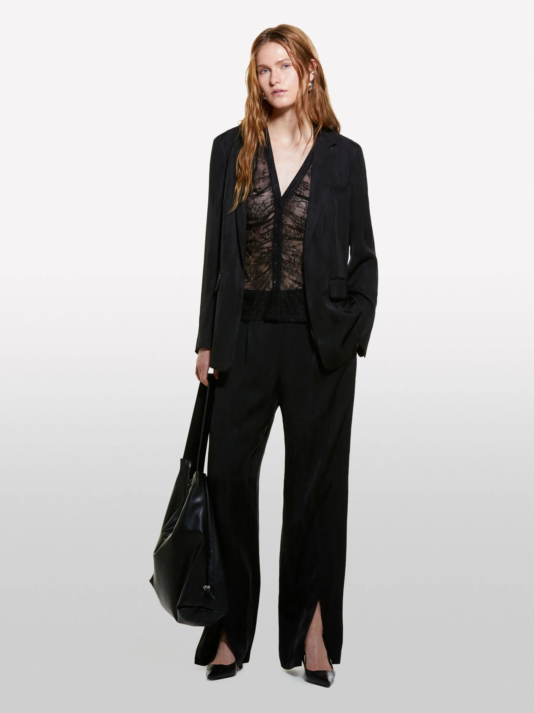 Schwarze Bluse aus Spitze, Schwarz 